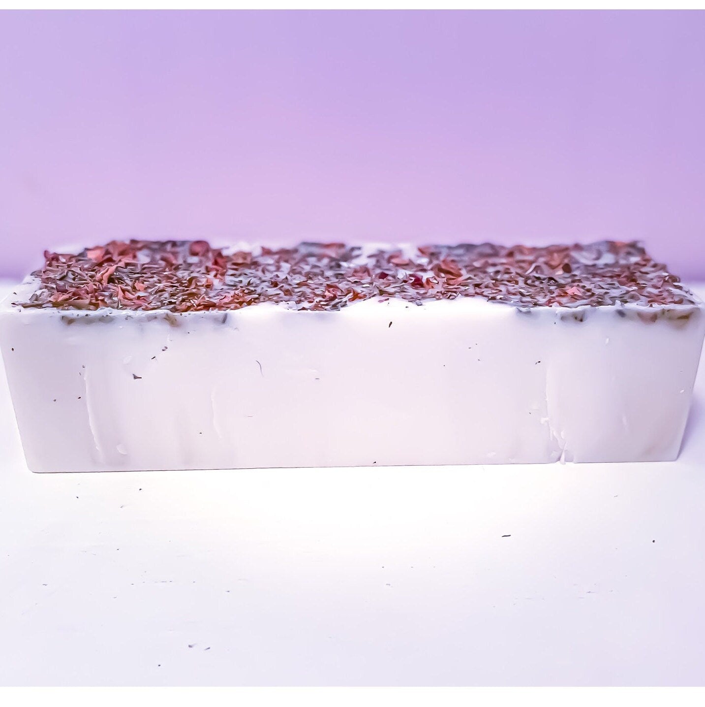 Lavender Fields Hanmade Soap with Dried Lavender Petals